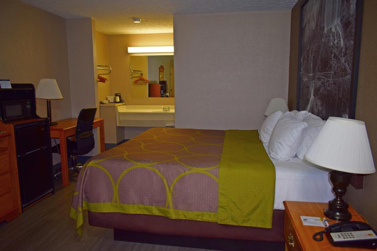 Super 8 By Wyndham Fort Chiswell Wytheville Area Max Meadows Luaran gambar